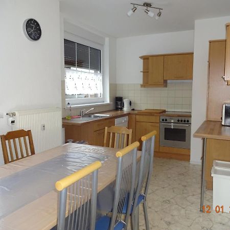 Ferienwohnung Freund Weimar  Zimmer foto