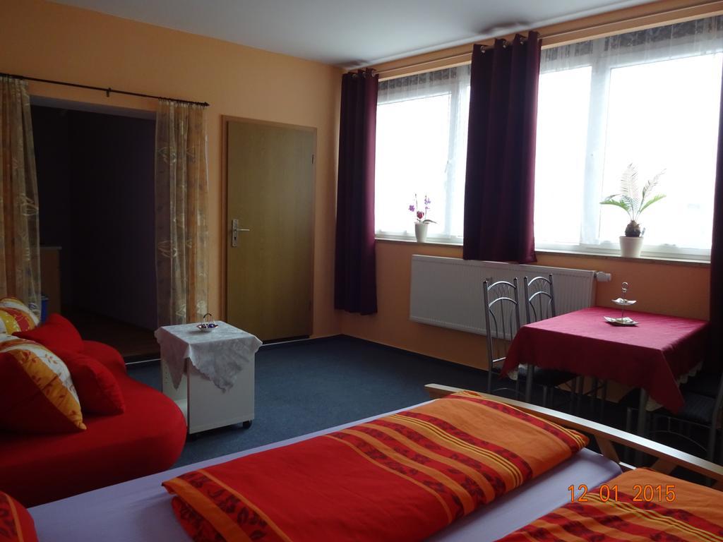 Ferienwohnung Freund Weimar  Zimmer foto