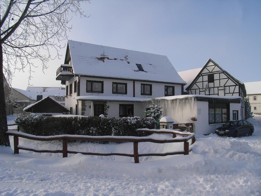 Ferienwohnung Freund Weimar  Zimmer foto