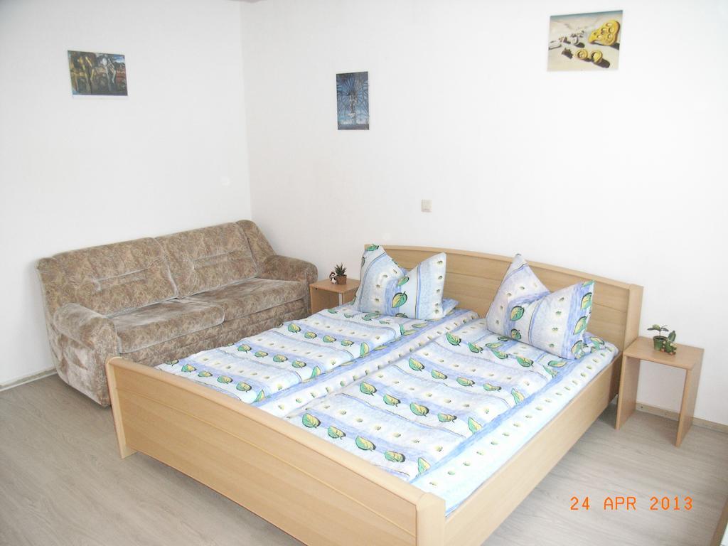 Ferienwohnung Freund Weimar  Zimmer foto